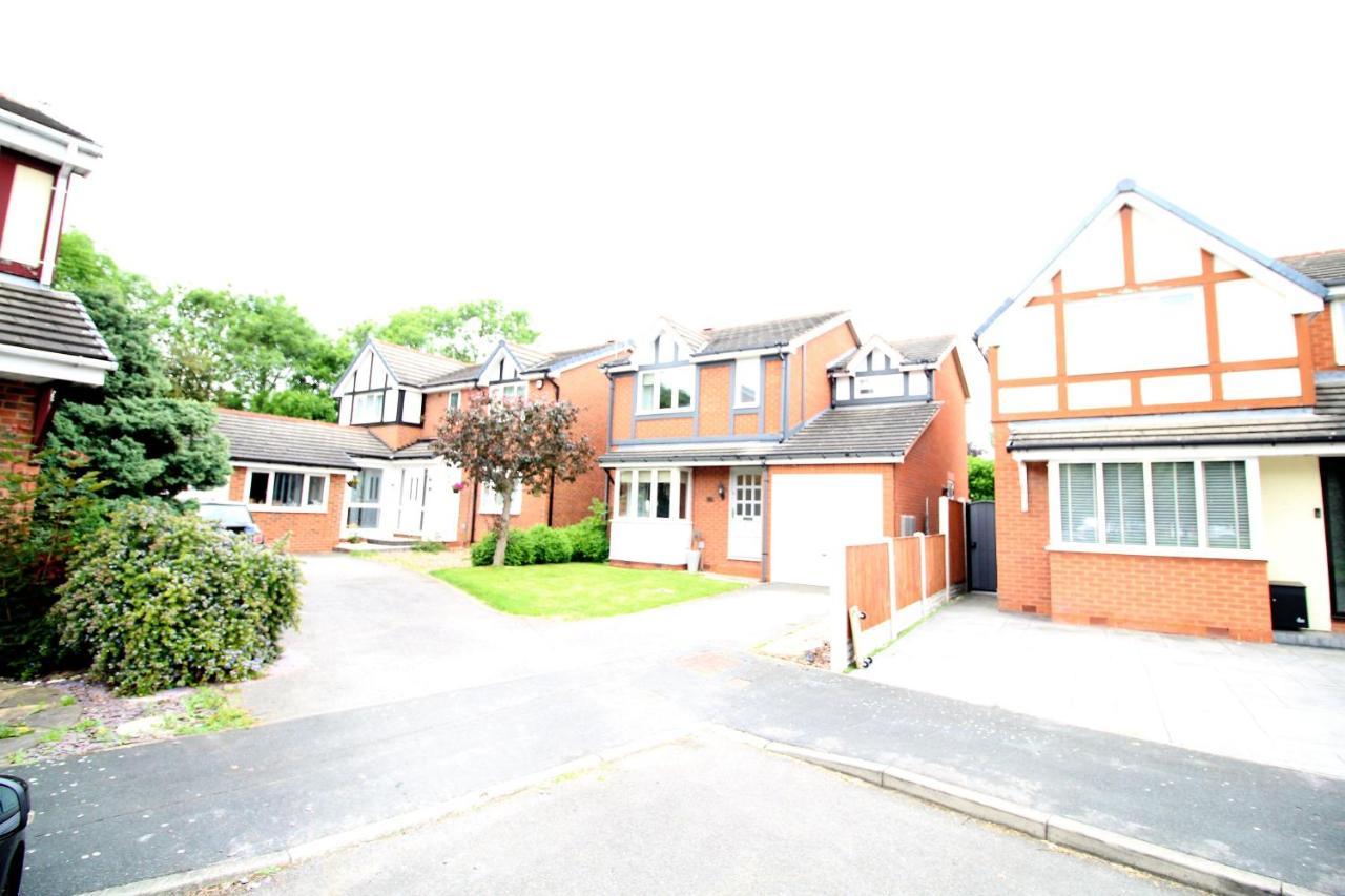 Doncaster - Warmsworth - Great Customer Feedback - 3 Bed Detached House - Private Garden & Parking Plus Garage - Quiet Cul De Sac Location - Dog Friendly - Fast Wifi - Close To Motorway Access Exterior photo
